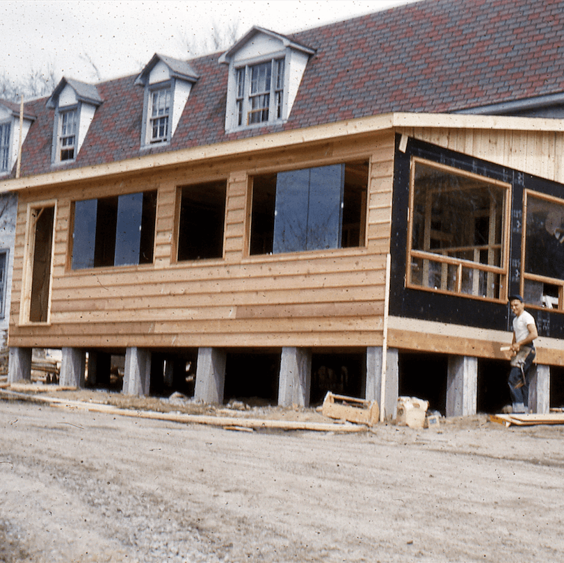 Pointe claire Yacht Club extension being built by Rolf, circa 1959