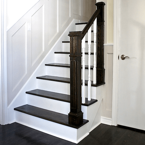 Entryway into foyer